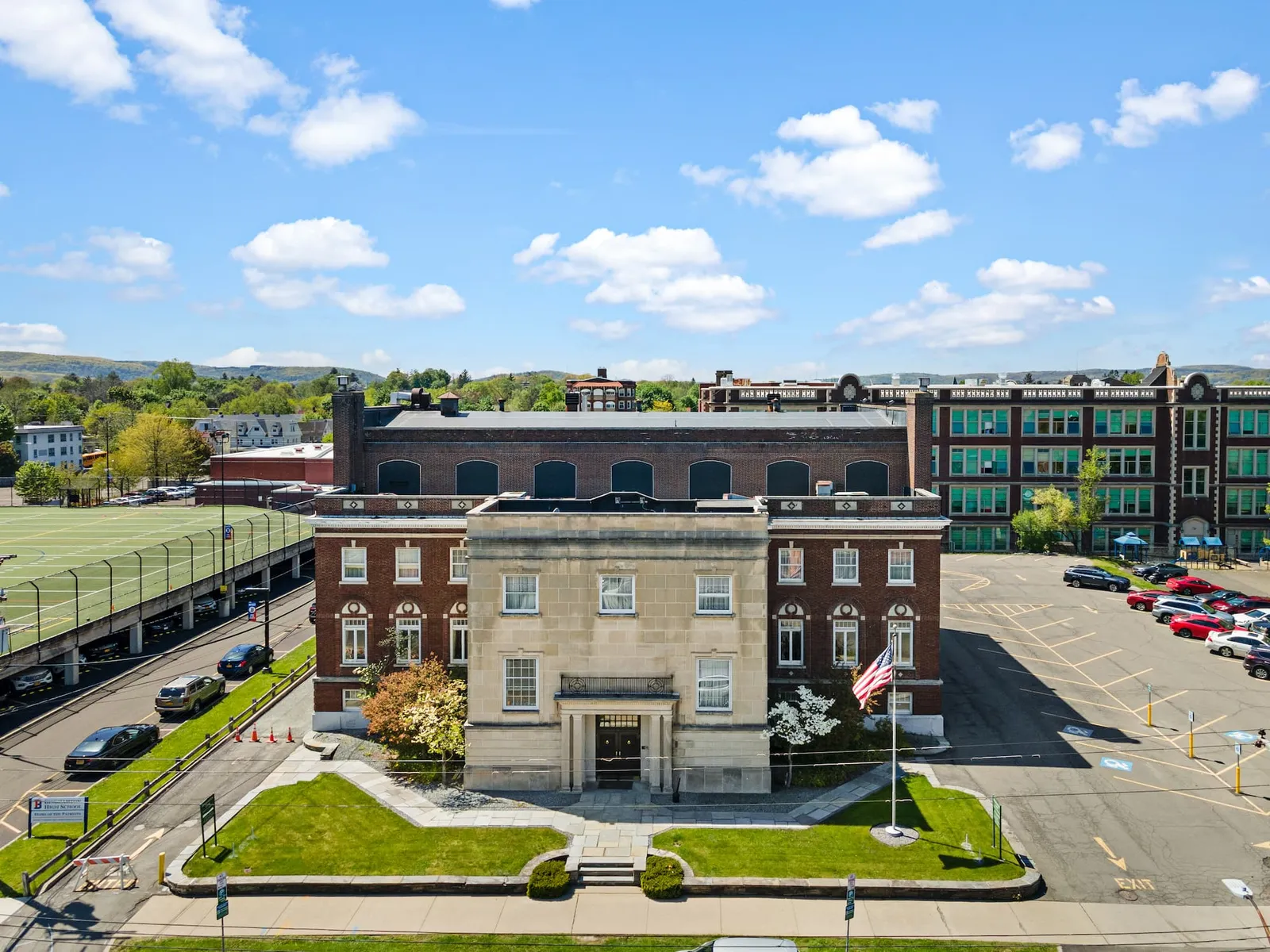 Binghamton Club